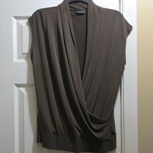 Chic Draped Sleeveless Top
